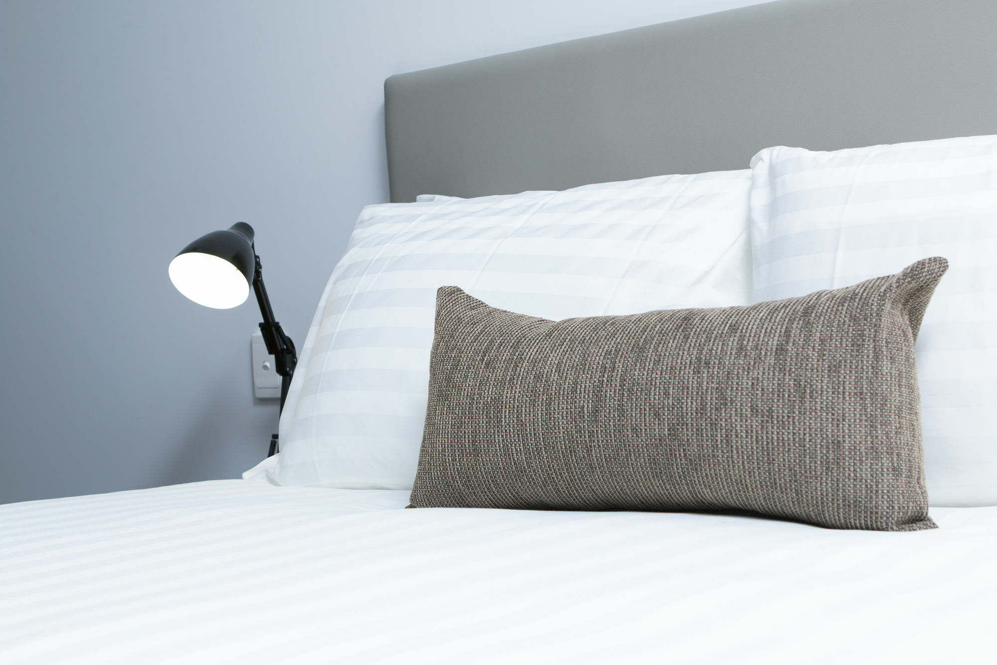 Altitude Motel Apartments トゥーンバ エクステリア 写真